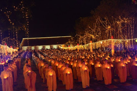Phát tâm cúng dường dịp lễ Vu Lan